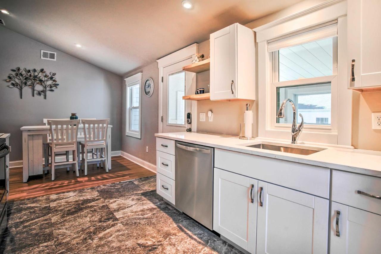 Updated Buzzards Bay Beach Cottage Walk To Shore! Bourne Exterior photo